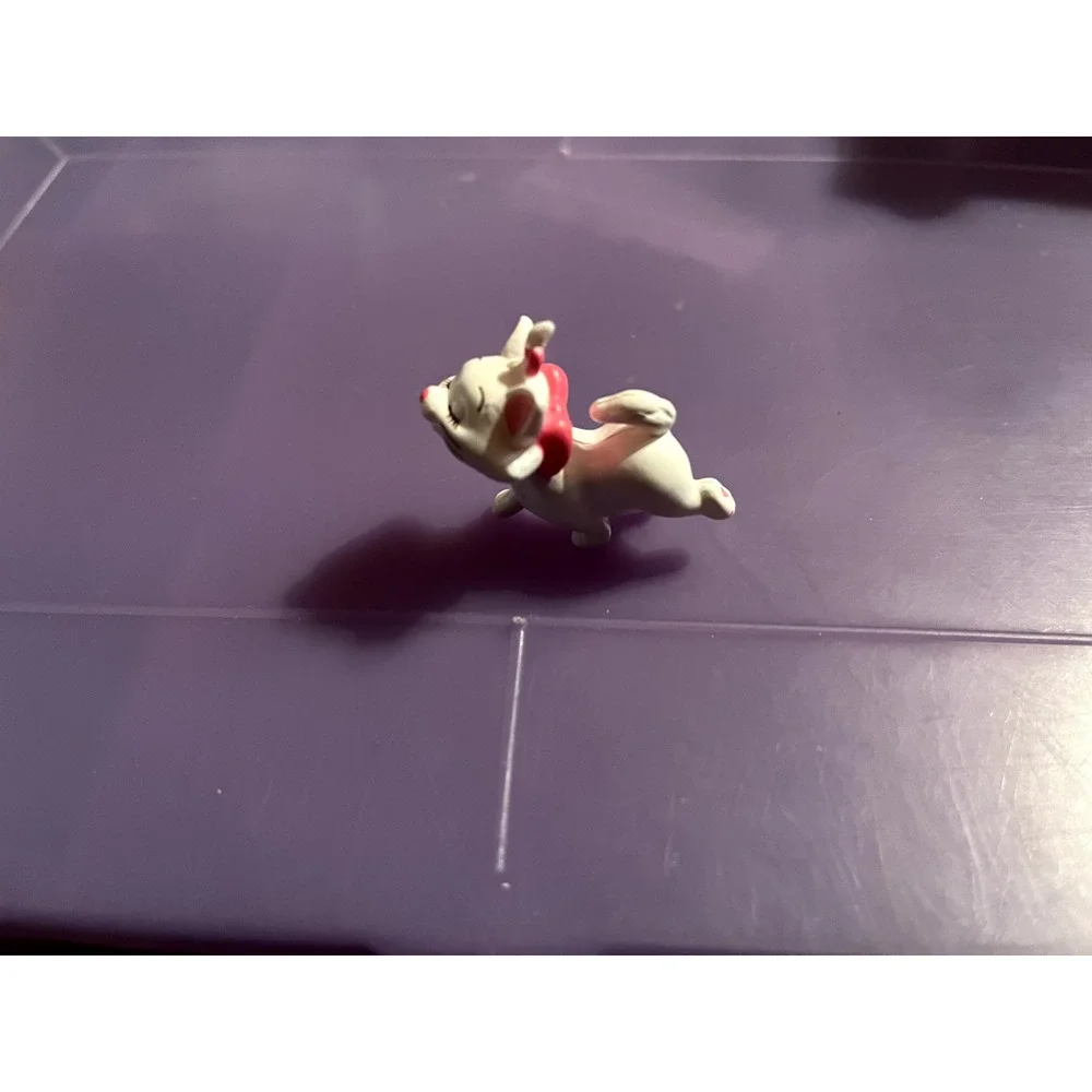 Disney The Aristocats Marie Mini Figure